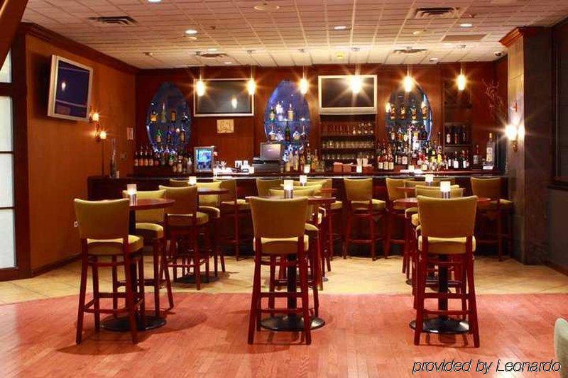 Doubletree By Hilton Hotel & Suites Jersey City Restoran gambar